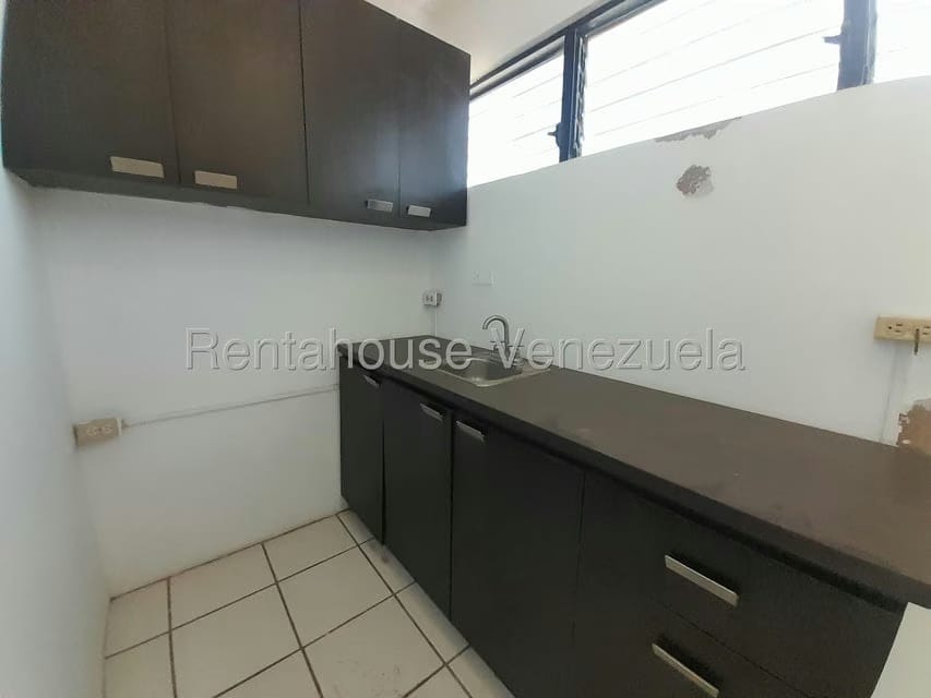 Comercial (Local Comercial) en Venta en Avenida Juan Bautista Arismendi, Nueva Esparta - 9