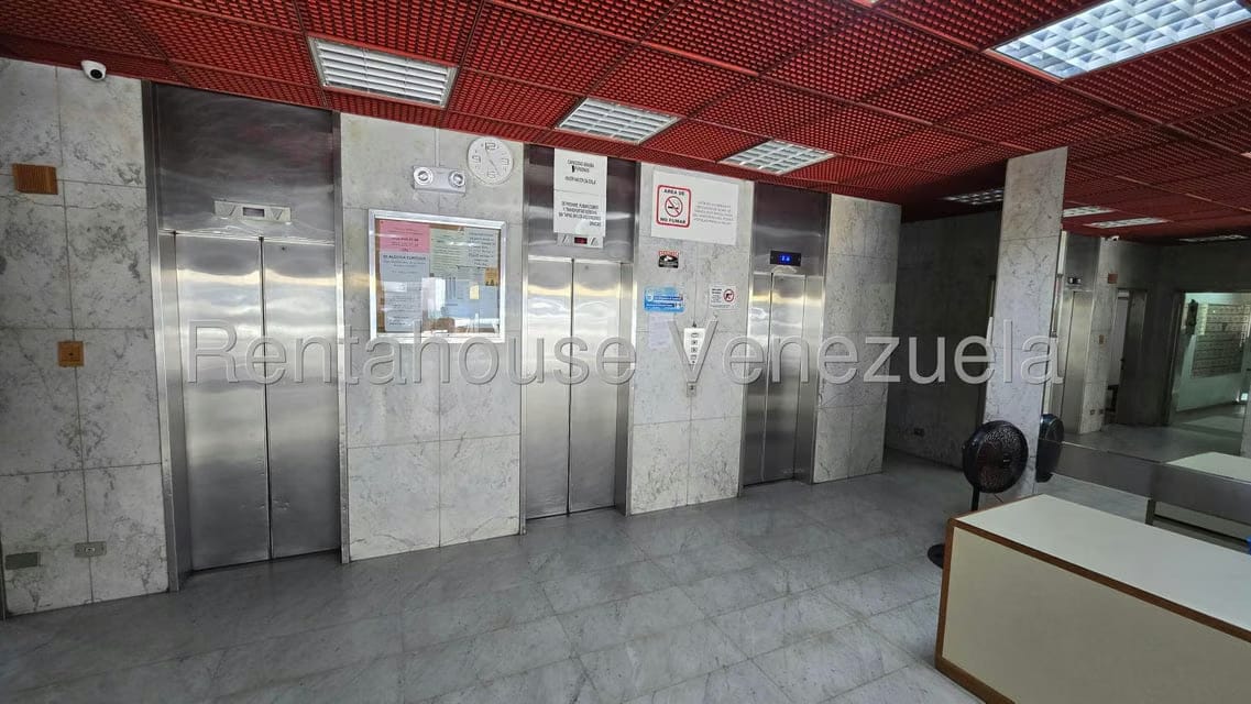 Comercial (Oficina) en Alquiler en Chacao, Distrito Metropolitano - 2