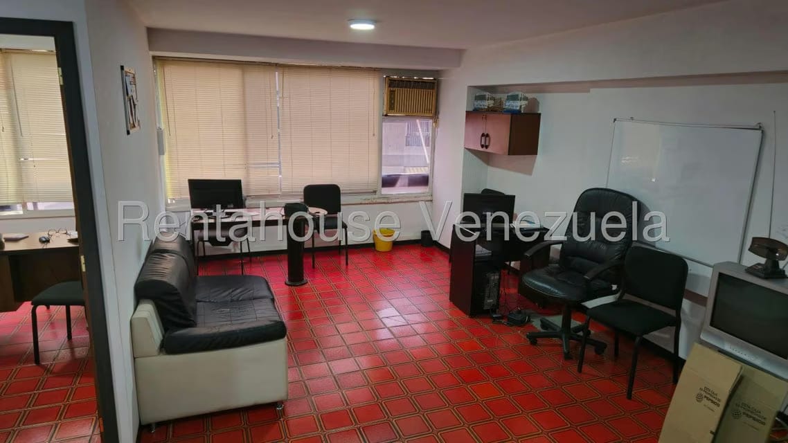 Comercial (Oficina) en Alquiler en Chacao, Distrito Metropolitano - 16