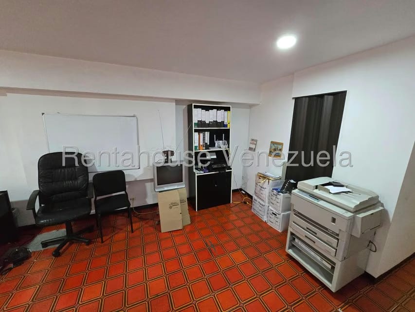 Comercial (Oficina) en Alquiler en Chacao, Distrito Metropolitano - 10