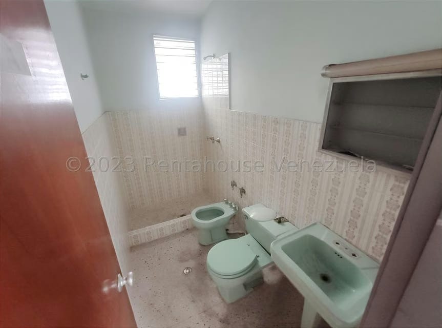 Casa (1 Nivel) en Venta en Zona Este, Lara - 11
