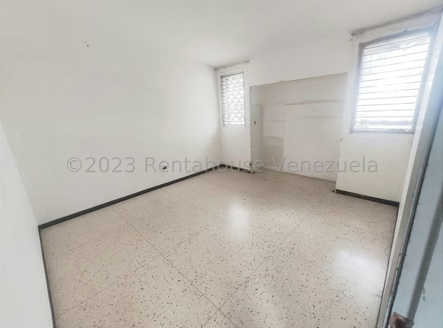 Casa (1 Nivel) en Venta en Zona Este, Lara - 12