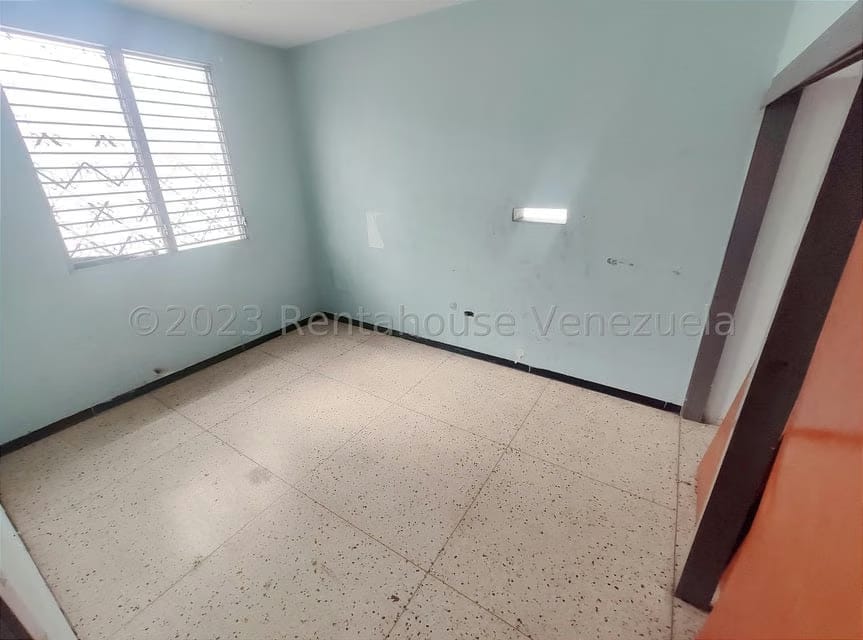 Casa (1 Nivel) en Venta en Zona Este, Lara - 13