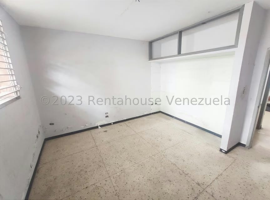 Casa (1 Nivel) en Venta en Zona Este, Lara - 14