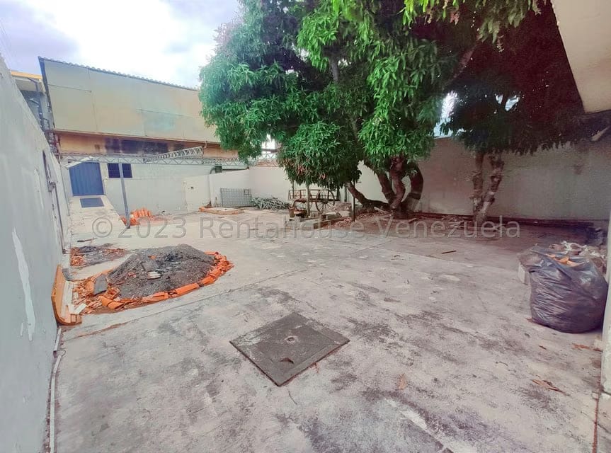 Casa (1 Nivel) en Venta en Zona Este, Lara - 16