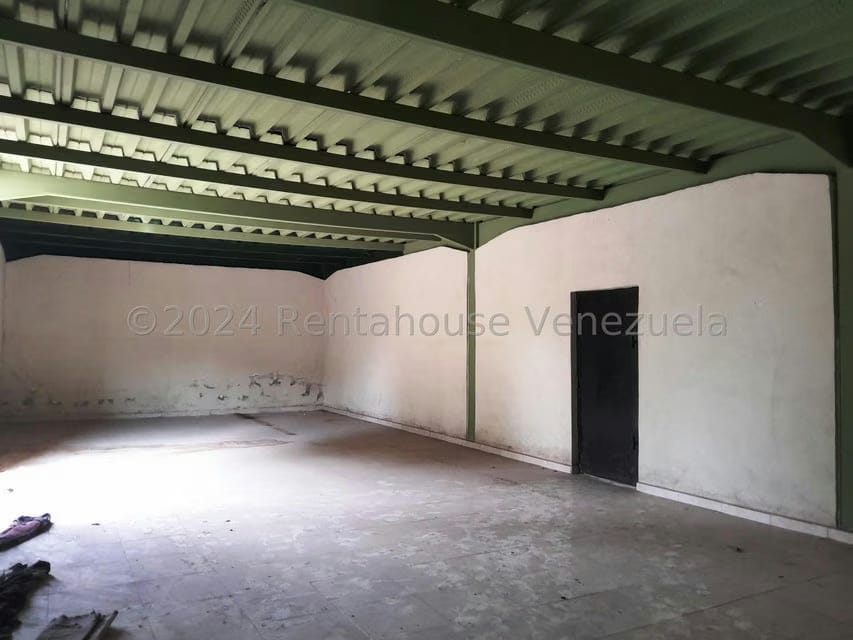Comercial (Galpon - Deposito) en Venta en Zona Industrial, Aragua - 14