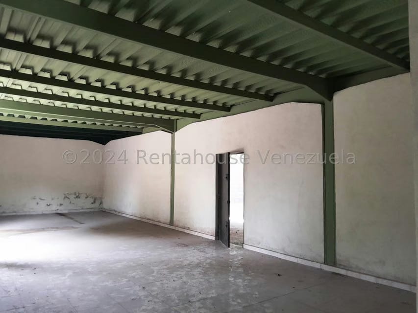 Comercial (Galpon - Deposito) en Venta en Zona Industrial, Aragua - 15