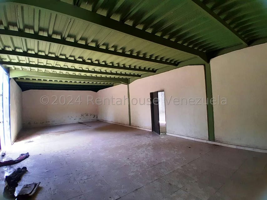 Comercial (Galpon - Deposito) en Venta en Zona Industrial, Aragua - 16