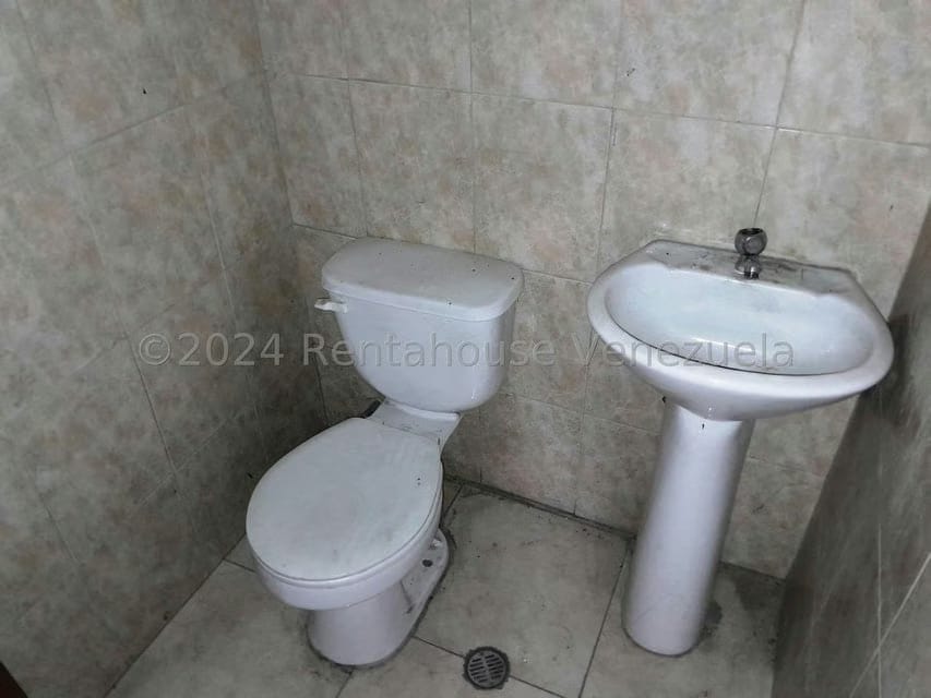 Comercial (Galpon - Deposito) en Venta en Zona Industrial, Aragua - 20