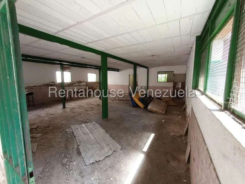 Casa (1 Nivel) en Venta en La Florida, Distrito Metropolitano - 29