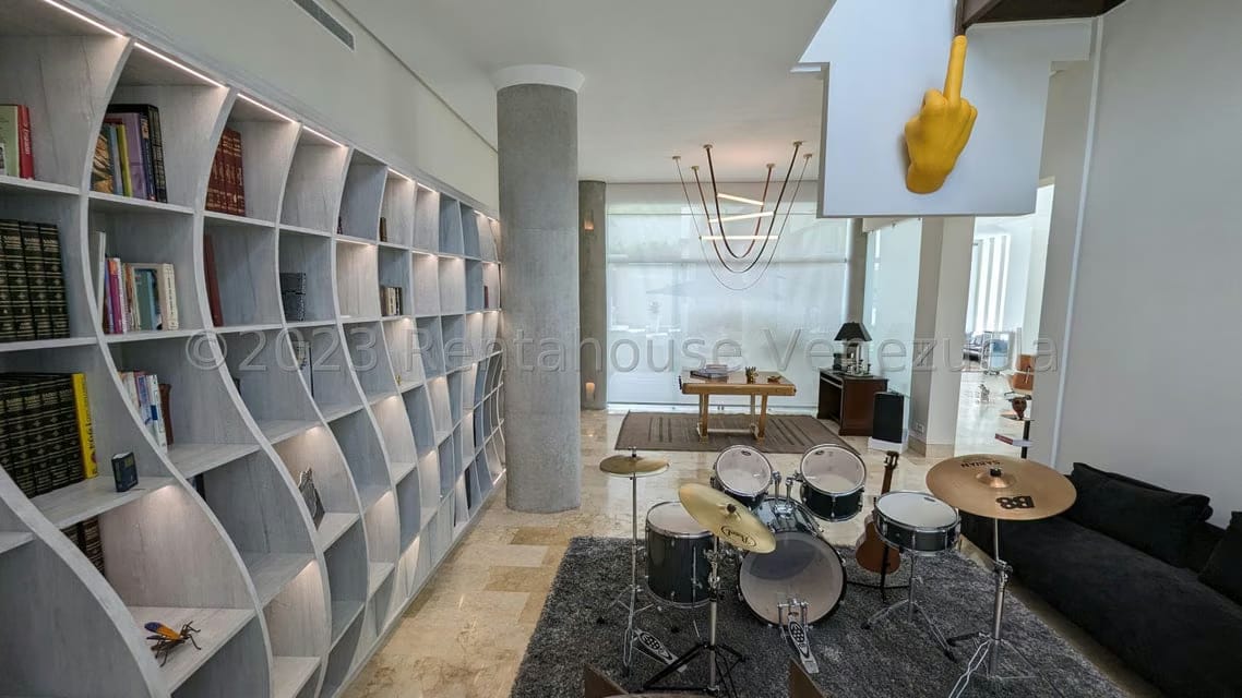 Casa (Duplex) en Venta en Loma Linda, Distrito Metropolitano - 13