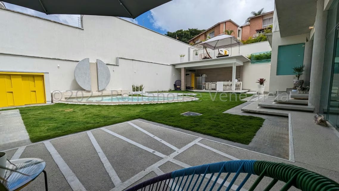 Casa (Duplex) en Venta en Loma Linda, Distrito Metropolitano - 21