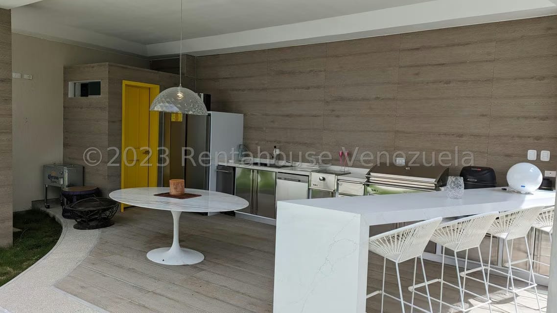 Casa (Duplex) en Venta en Loma Linda, Distrito Metropolitano - 28