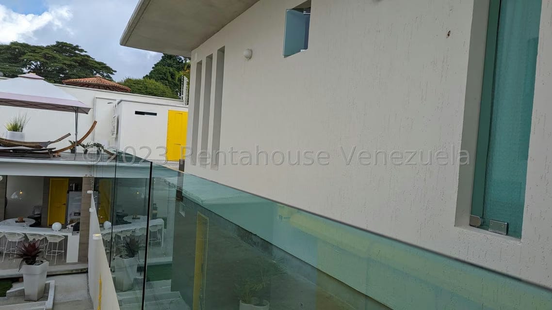 Casa (Duplex) en Venta en Loma Linda, Distrito Metropolitano - 30