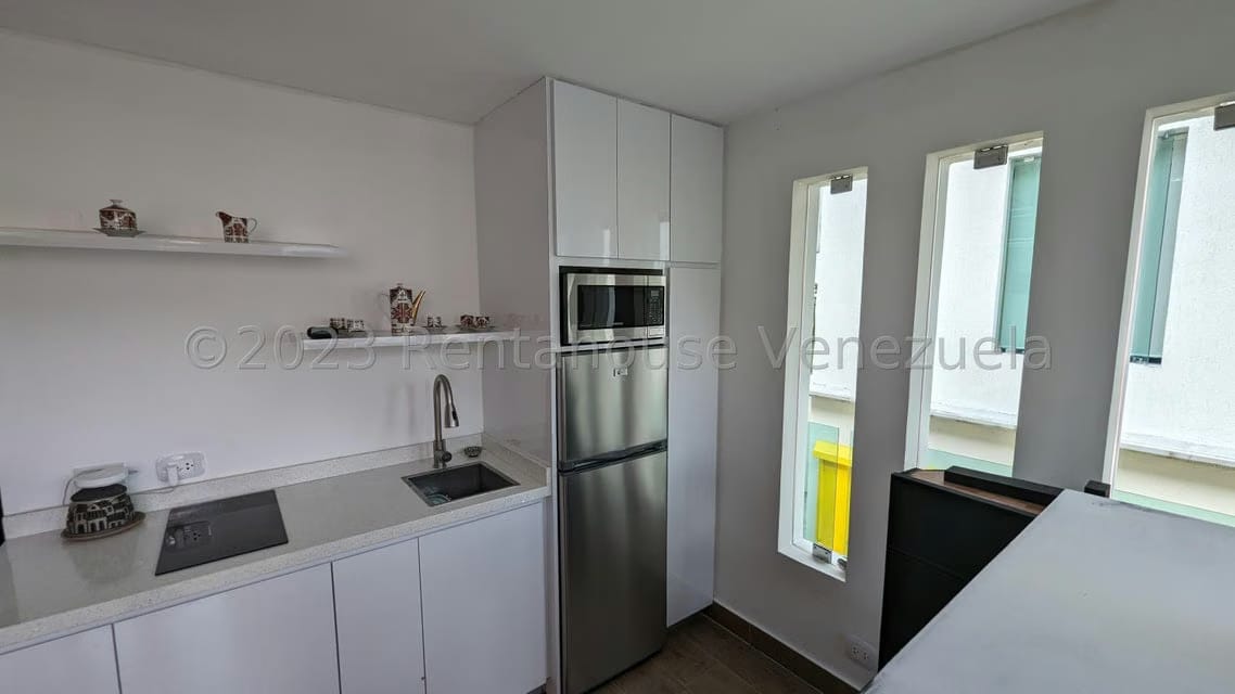 Casa (Duplex) en Venta en Loma Linda, Distrito Metropolitano - 34