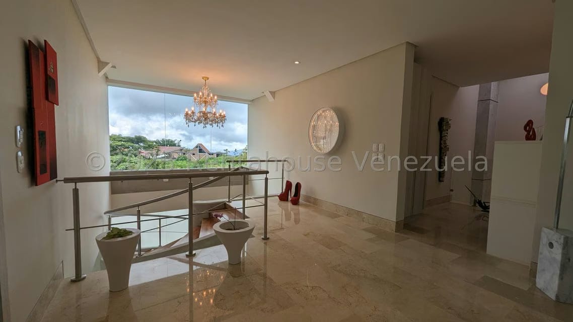 Casa (Duplex) en Venta en Loma Linda, Distrito Metropolitano - 39