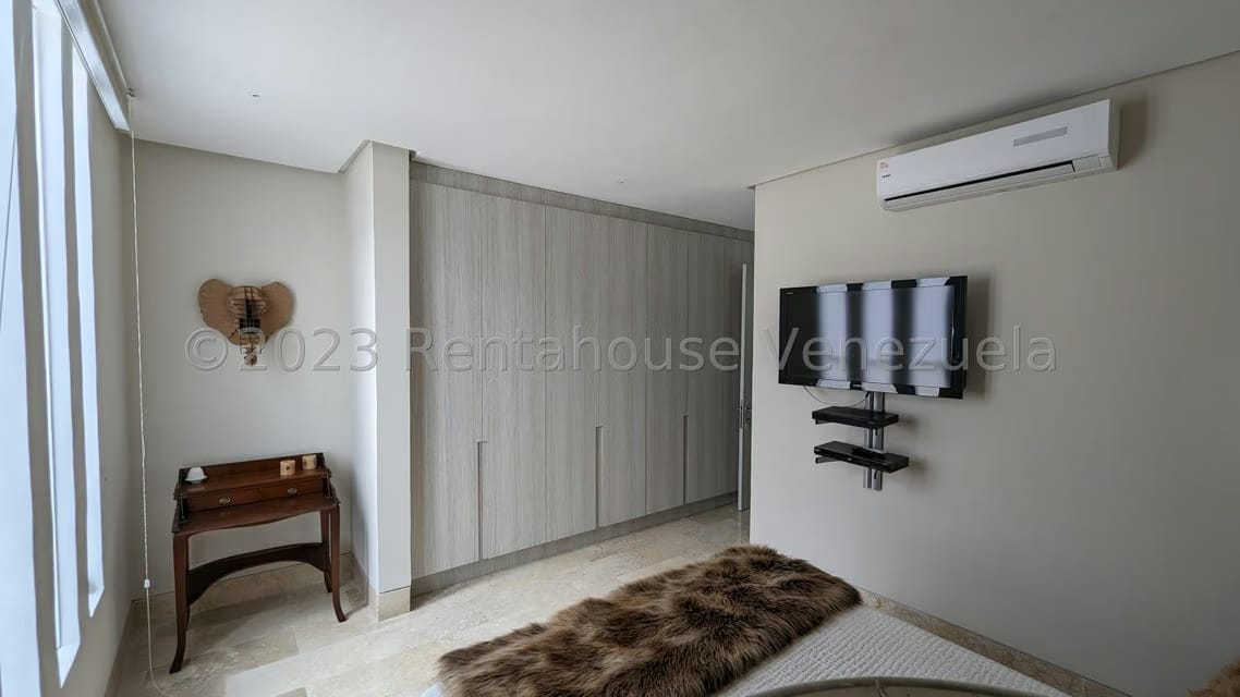 Casa (Duplex) en Venta en Loma Linda, Distrito Metropolitano - 50
