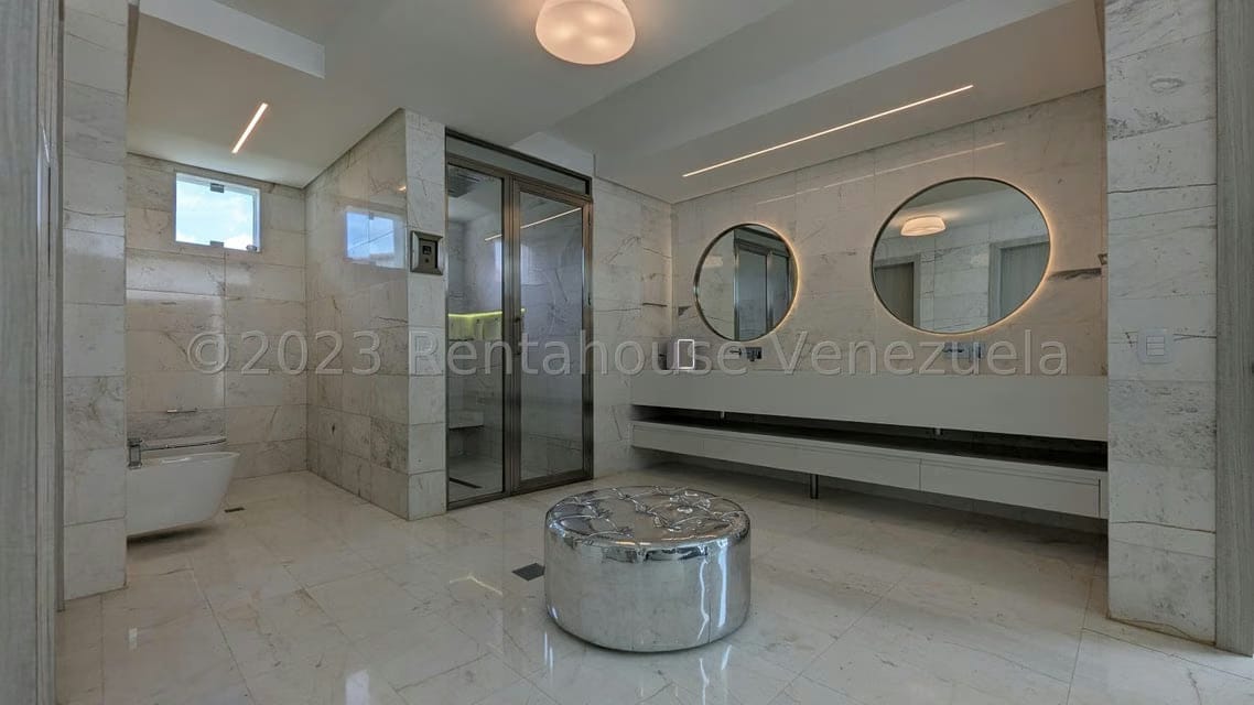 Casa (Duplex) en Venta en Loma Linda, Distrito Metropolitano - 62