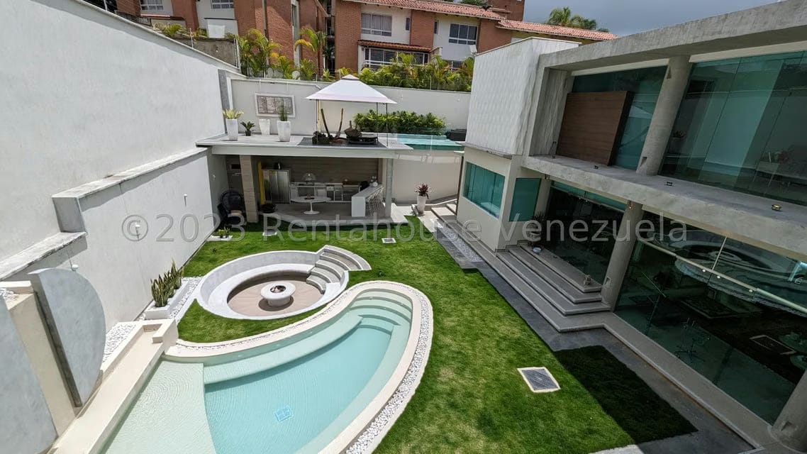 Casa (Duplex) en Venta en Loma Linda, Distrito Metropolitano - 69