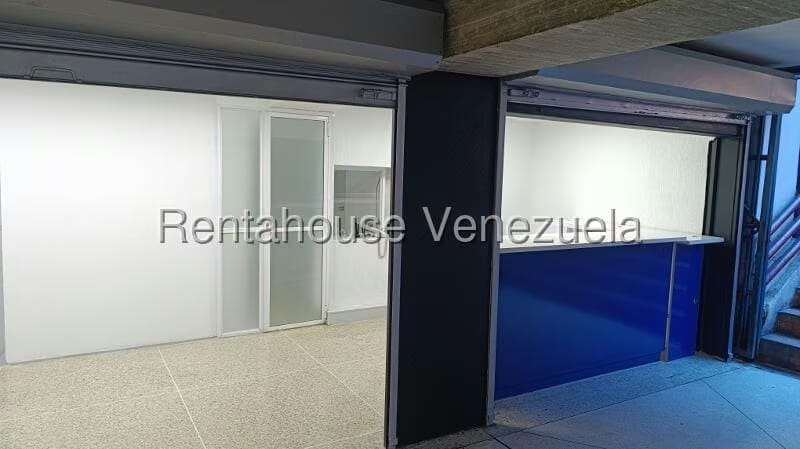 Comercial (Local Comercial) en Venta en Caricuao, Distrito Metropolitano - 21