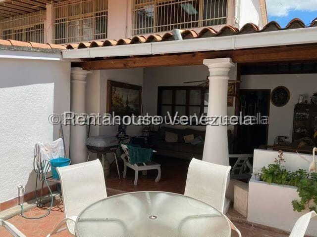 Casa (Multipes Niveles) en Venta en Santa Sofia, Distrito Metropolitano - 26
