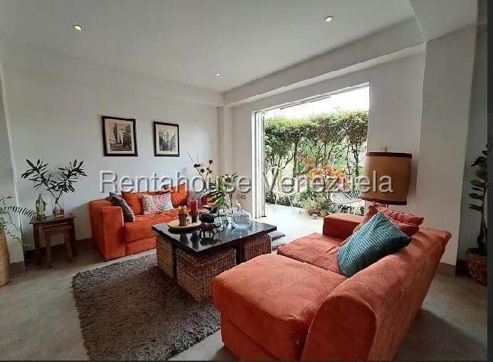 Townhouse (Duplex) en Venta en La Union, Distrito Metropolitano - 7