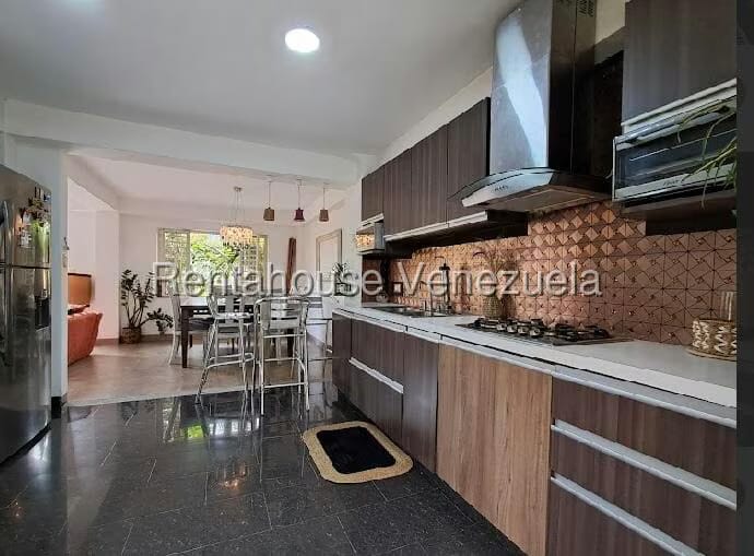 Townhouse (Duplex) en Venta en La Union, Distrito Metropolitano - 9