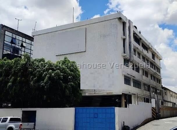 EDIFICIO EN VENTA – ELENA MARIN NOBREGA