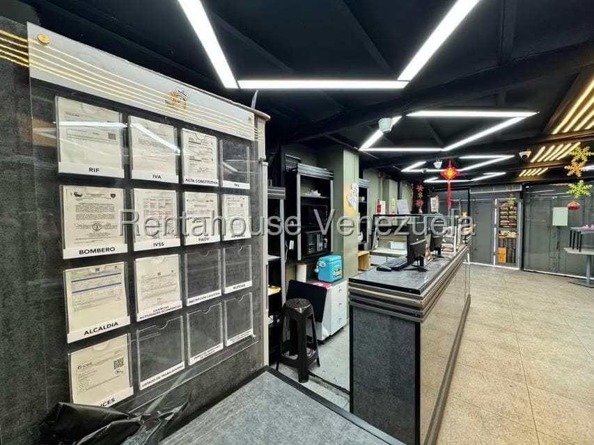 Comercial (Local Comercial) en Venta en La Florida, Distrito Metropolitano - 5