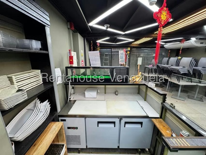 Comercial (Local Comercial) en Venta en La Florida, Distrito Metropolitano - 6