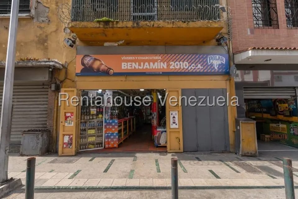 Comercial (Local Comercial) en Alquiler en Parroquia Catedral, Distrito Metropolitano