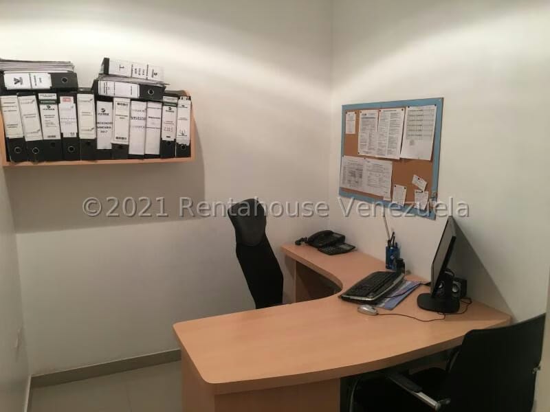 Comercial (Local Comercial) en Venta en Porlamar, Nueva Esparta - 9