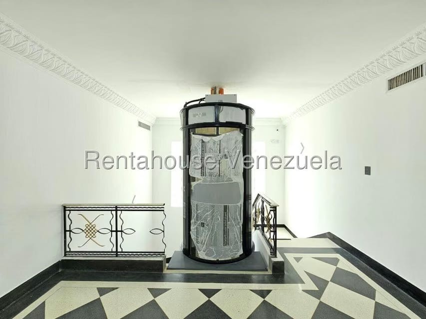 Comercial (Local Comercial) en Venta en San Bernardino, Distrito Metropolitano - 16