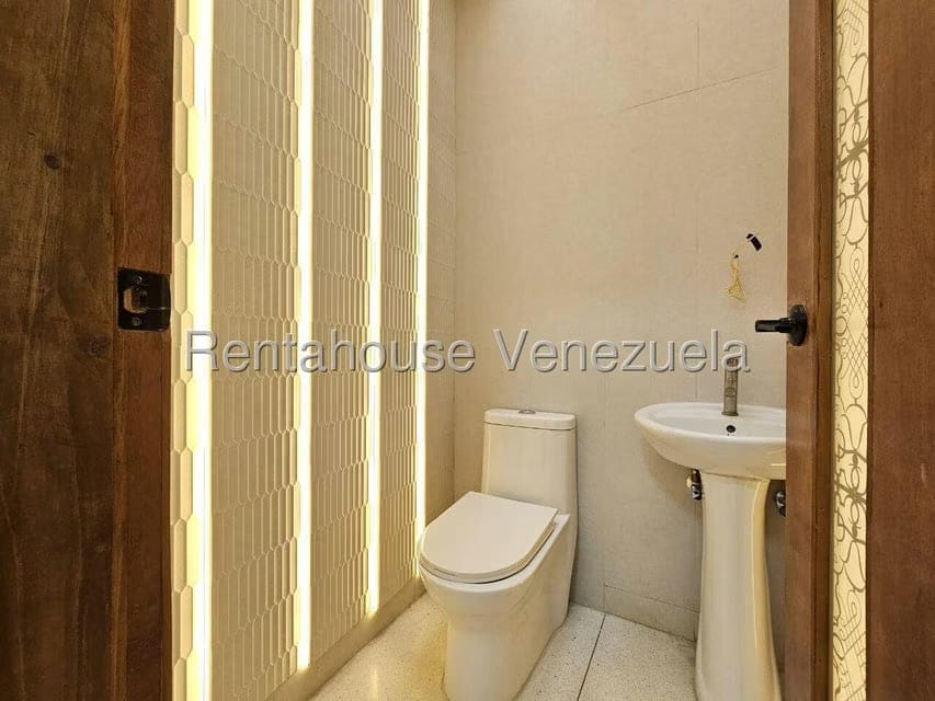 Comercial (Local Comercial) en Venta en San Bernardino, Distrito Metropolitano - 28