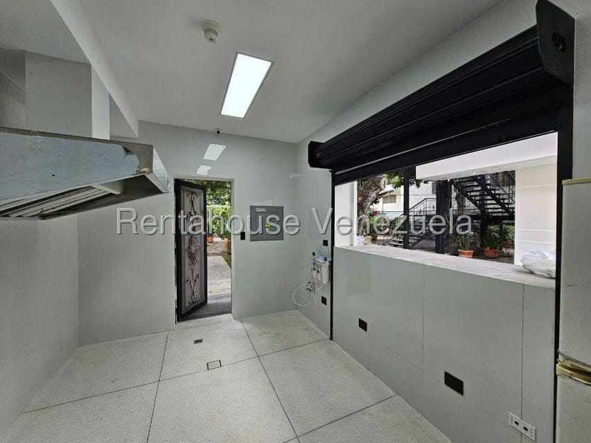 Comercial (Local Comercial) en Venta en San Bernardino, Distrito Metropolitano - 39