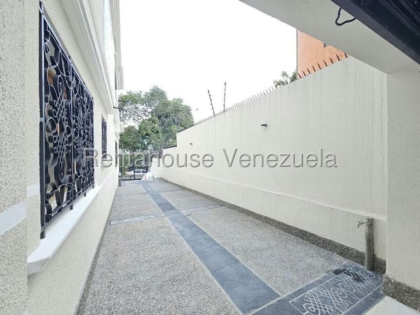 Comercial (Local Comercial) en Venta en San Bernardino, Distrito Metropolitano - 61