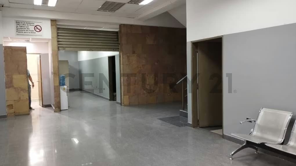 Edificio comercial en alquiler. Los Chorros , Caracas. - 32