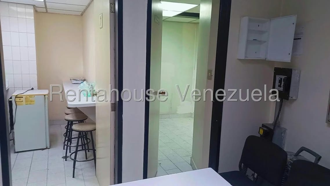 Comercial (Local Comercial) en Venta en Parroquia La Candelaria, Distrito Metropolitano - 21