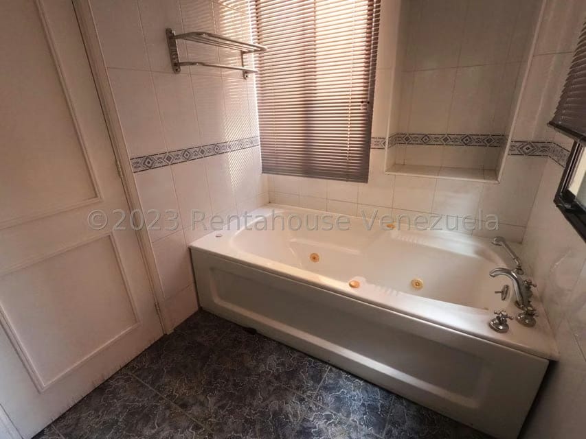 Apartamento (1 Nivel) en Venta en El Pedregal, Lara - 28