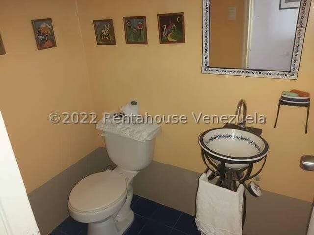 Casa (1 Nivel) en Venta en La Peña, Miranda - 24