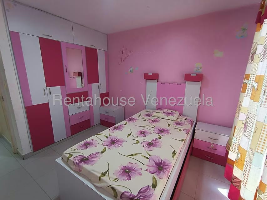Apartamento (1 Nivel) en Alquiler en Sector San Pedro, Miranda - 13