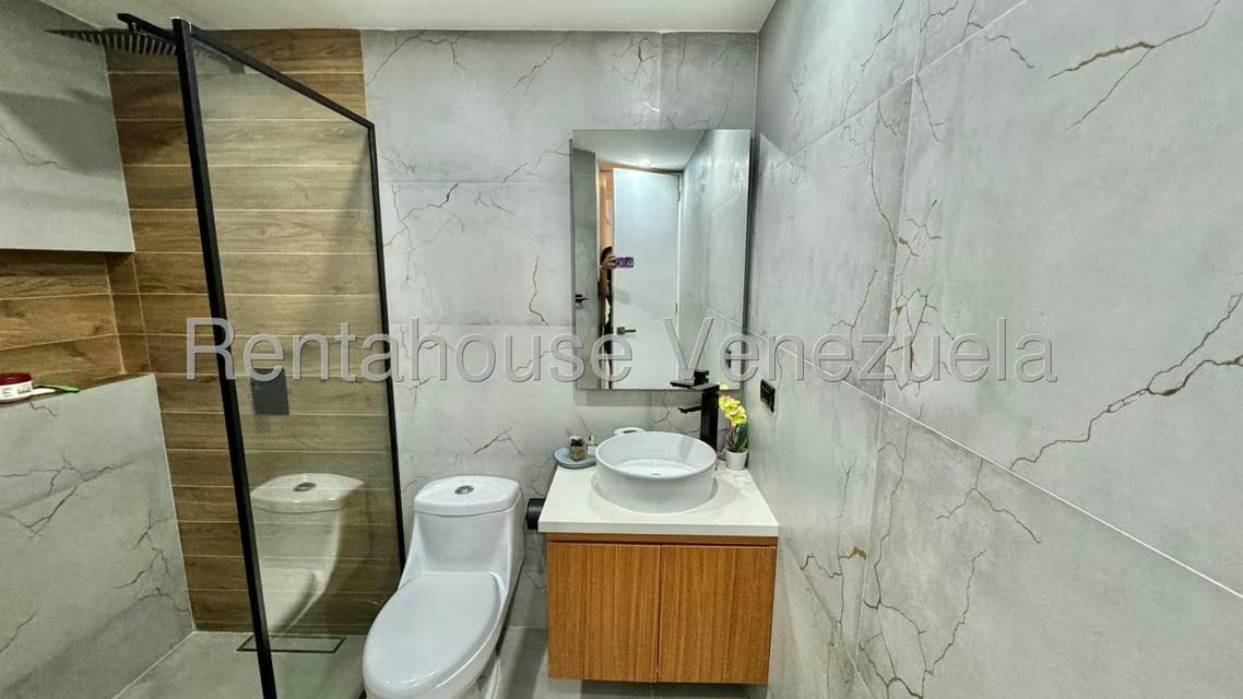 Apartamento (1 Nivel) en Venta en Puerto Encantado, Miranda - 16