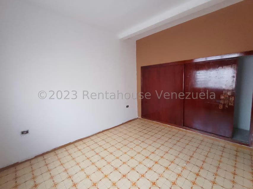 Casa (Multipes Niveles) en Venta en Centro, Aragua - 15