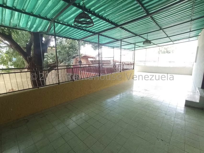 Casa (Multipes Niveles) en Venta en Centro, Aragua - 41