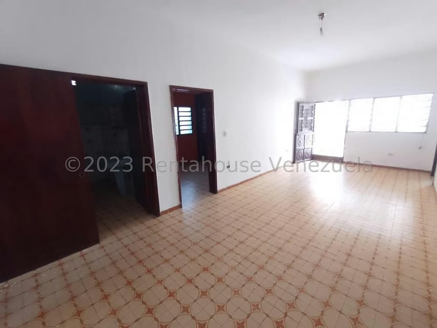 Casa (Multipes Niveles) en Venta en Centro, Aragua - 7
