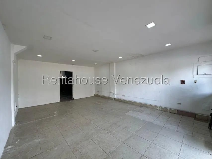 Comercial (Local Comercial) en Alquiler en Del Este, Lara - 6