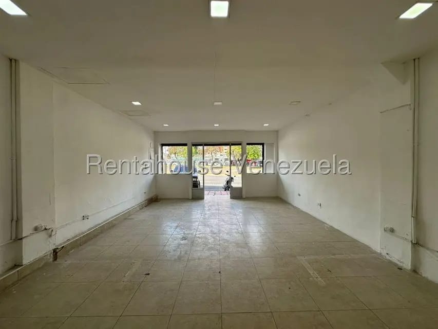 Comercial (Local Comercial) en Alquiler en Del Este, Lara - 8