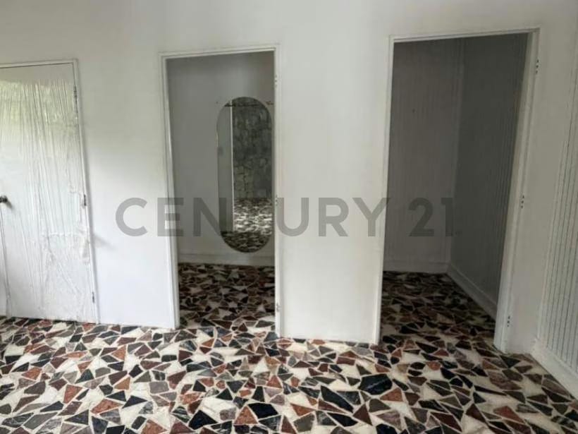 Casa en alquiler en Los Chorros, Caracas - 4