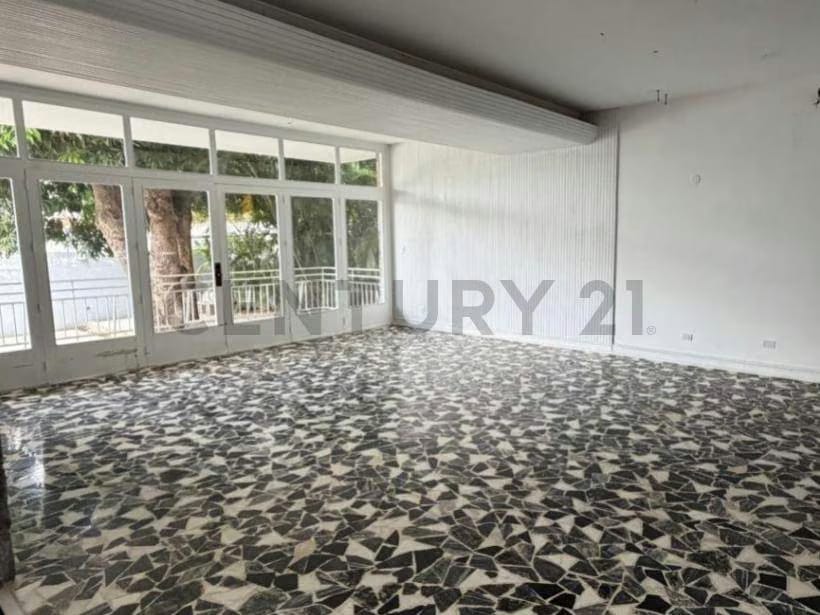 Casa en alquiler en Los Chorros, Caracas - 5