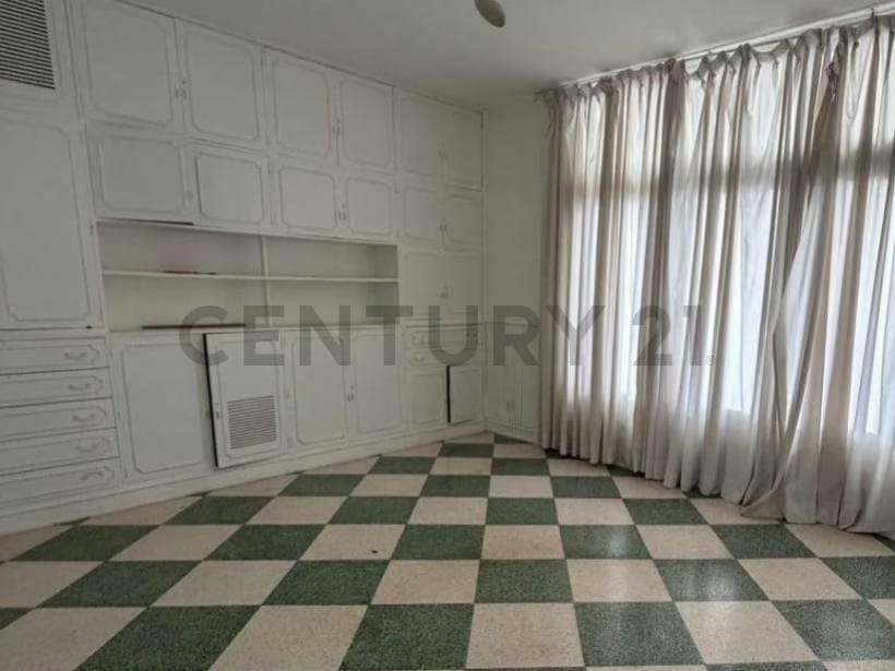 Casa en alquiler en Los Chorros, Caracas - 6
